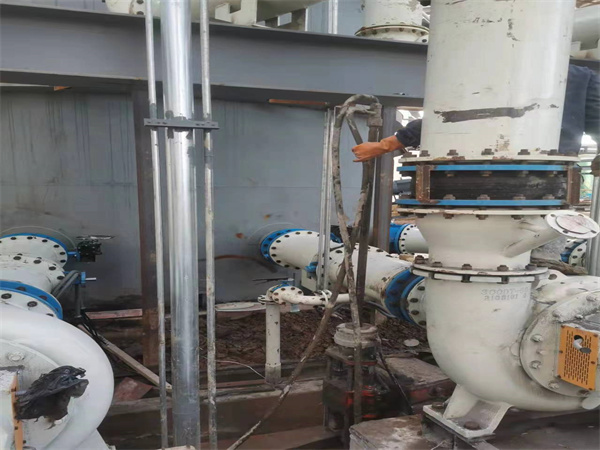三台设备基础沉降下沉注浆加固增加荷载